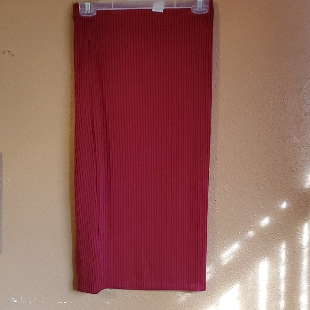 Skirt - Picture 2 of 2